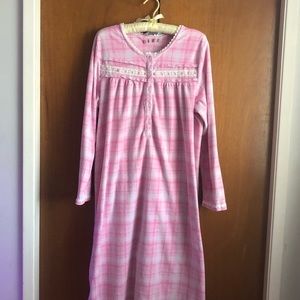 Vintage 80s cottagecore prairie style cotton candy pink nightgown